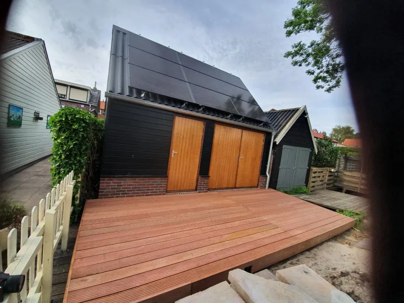 Nieuwbouwtuin Zaltbommel — tuinaanleg door Hoveniersbedrijf Jonkers